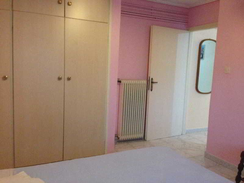 Noufara Hotel กาเมนาวูร์ลา ภายนอก รูปภาพ